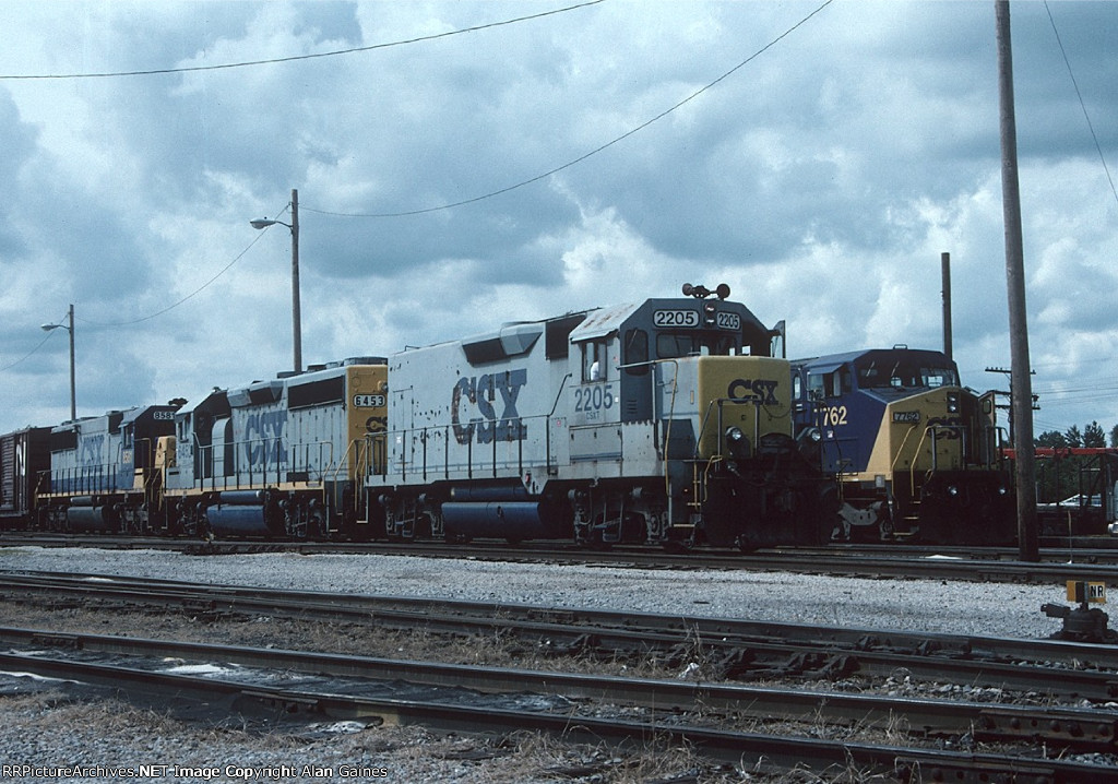 CSX 2205